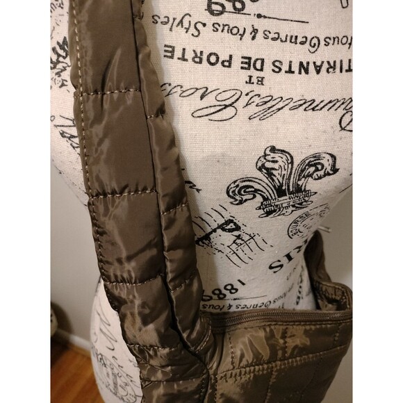 NWOT! Beautiful Chocolate Brown Quilted Puffy Crossbody Bag w/Zip Closure - Picture 4 of 8
